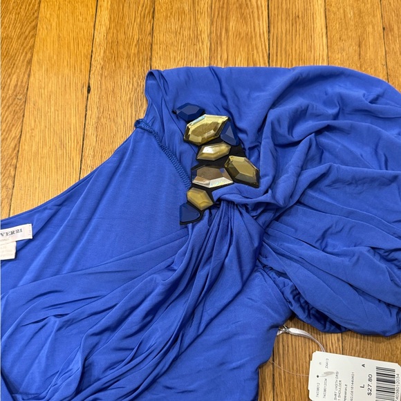 Forever 21 - BRAND NEW - One-Shoulder Royal Blue Dress with fun shoulder accent - Picture 5 of 5